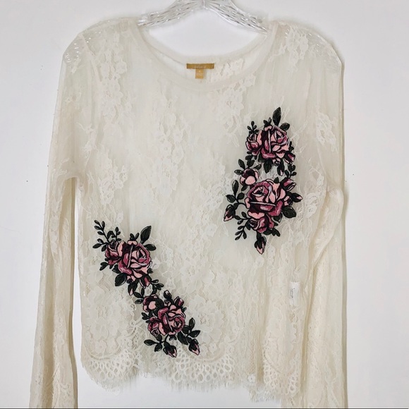 2/$15 beautiful embroidered women summer shirt - Picture 4 of 8
